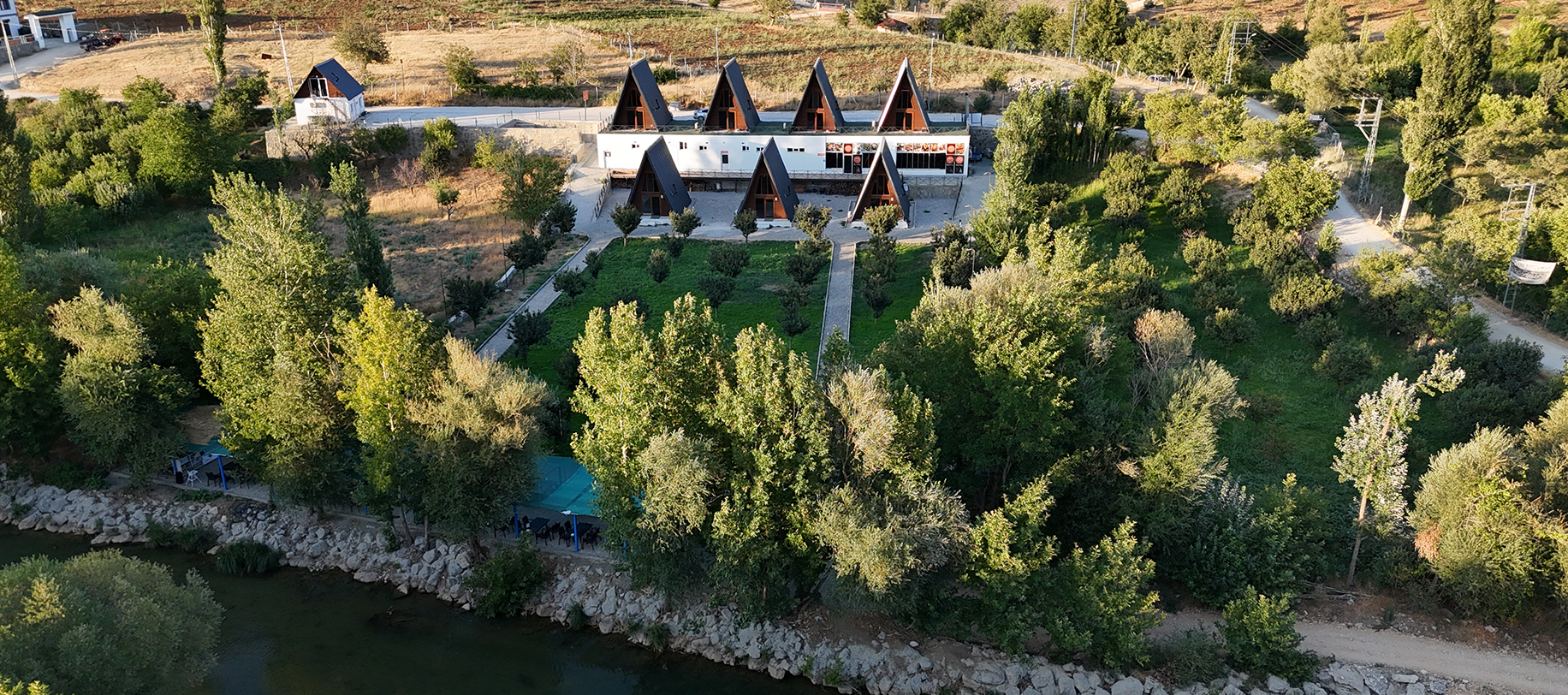Düzbağ Bungalov Evleri & Restoran